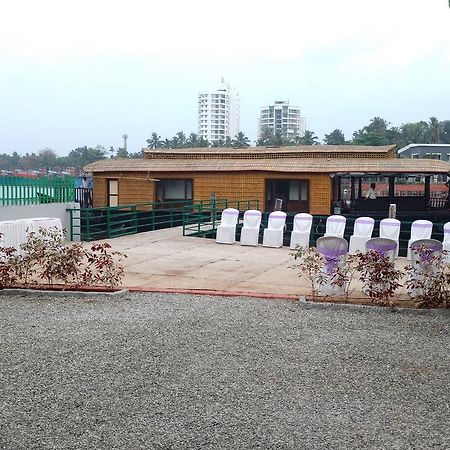 Global Backwater Resort Kollam Eksteriør billede