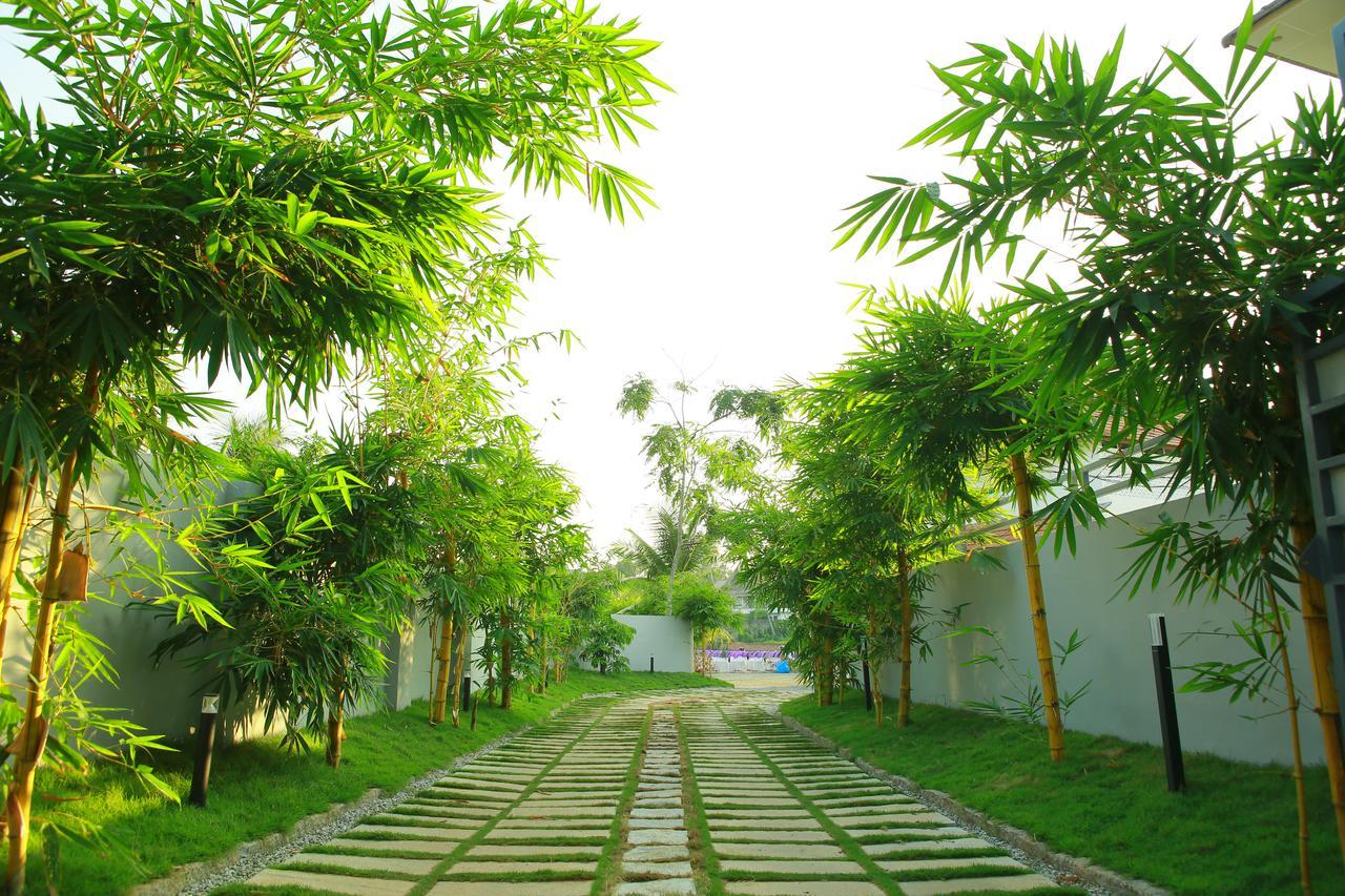 Global Backwater Resort Kollam Eksteriør billede